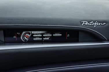 Ferrari Portofino I, Кабриолет — экран мультимедийной системы