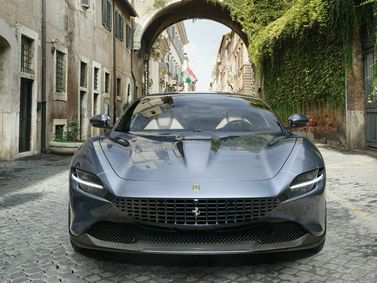 Ferrari Roma, Купе — вид спереди