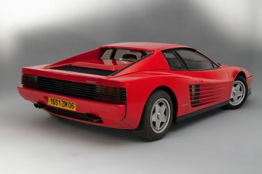 Ferrari Testarossa, Купе — вид сзади справа