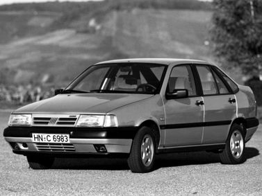 Fiat Tempra، سيدان — منظر أمامي أيسر