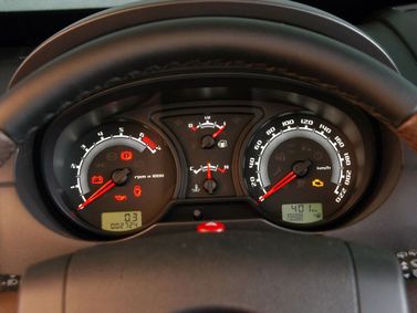 Ford EcoSport أنا فيس ليفت، دفع رباعي 5 أبواب — لوحة العدادات