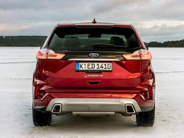 Ford Edge فيس ليفت الثاني، دفع رباعي 5 أبواب — منظر خلفي
