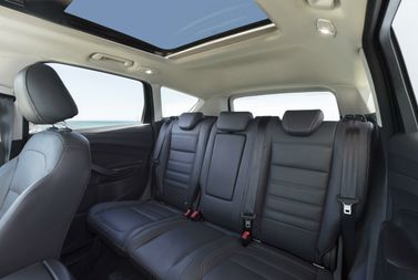 Ford Escape III Рестайлинг, Внедорожник 5 дв. — задние сиденья