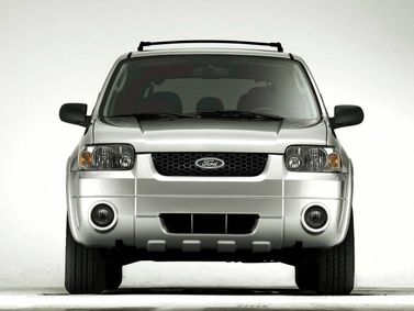 Ford Escape أنا فيس ليفت، دفع رباعي 5 أبواب — منظر أمامي