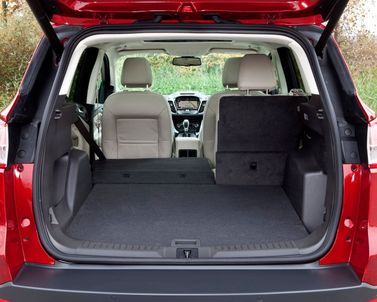 Ford Escape ثالثاً، دفع رباعي 5 أبواب — حجرة الأمتعة