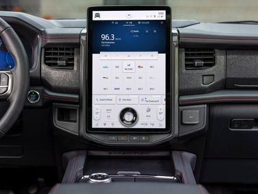 Ford Expedition IV Рестайлинг, Внедорожник 5 дв. — экран мультимедийной системы