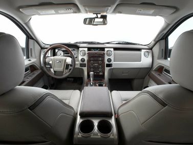 Ford F-150 الثاني عشر، بيك أب بكابينة مزدوجة CrewCab — لوحة القيادة