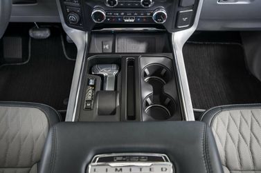 Ford F-150 XIV, Пикап двойная кабина SuperCrew — селектор коробки передач