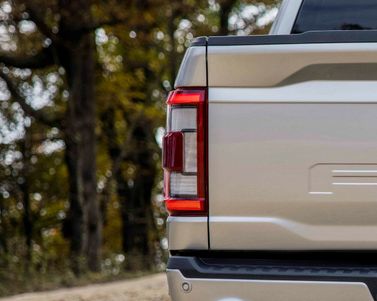 Ford F-150 XIV, Пикап двойная кабина SuperCrew — задний фонарь