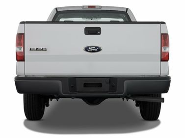 Ford F-150 الثاني عشر، بيك أب بكابينة مفردة — منظر خلفي