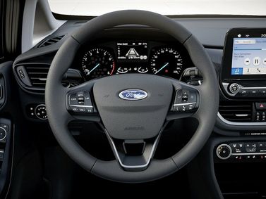 Ford Fiesta Mk7، هاتشباك 3 أبواب — عجلة القيادة