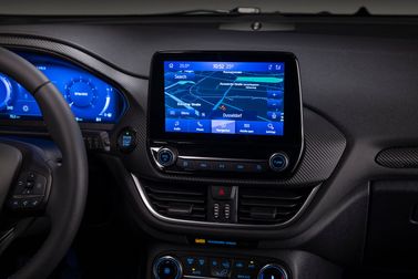 Ford Fiesta عملية فيس ليفت Mk7، هاتشباك 5 أبواب Active — شاشة نظام المعلومات والترفيه