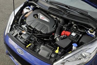 Ford Fiesta ST سادساً، هاتشباك 3 أبواب — حجرة المحرك