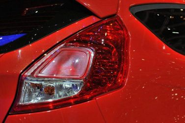 Ford Fiesta ST سادساً، هاتشباك 5 أبواب — المصباح الخلفي