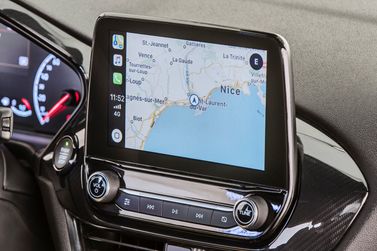 Ford Fiesta ST سابعاً، هاتشباك 3 أبواب — شاشة نظام المعلومات والترفيه