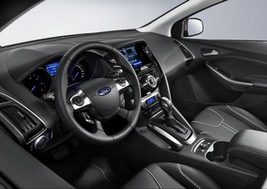 Ford Focus ثالثاً، واجون 5 أبواب — منطقة السائق