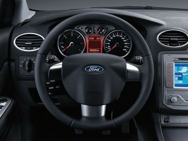 Ford Focus II Рестайлинг, Универсал 5 дв. — место водителя