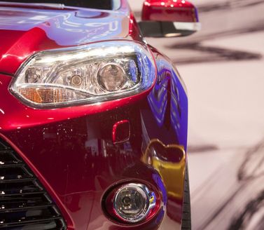 Ford Focus ثالثاً، واجون 5 أبواب — المصباح الأمامي