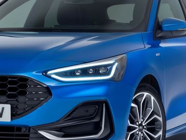 Ford Focus فيس ليفت IV، هاتشباك 5 أبواب — المصباح الأمامي
