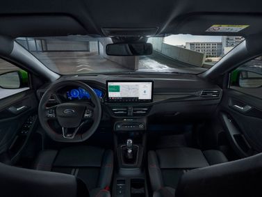 Ford Focus ST فيس ليفت IV، هاتشباك 5 أبواب — منطقة السائق