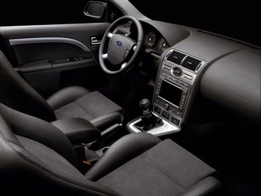 Ford Mondeo III Рестайлинг, Седан — место водителя