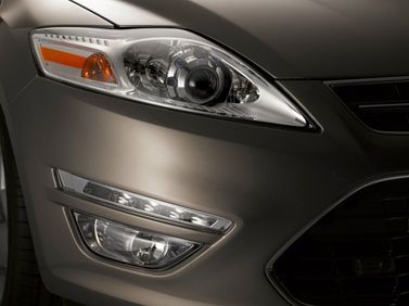 Ford Mondeo IV Рестайлинг, Седан — передняя фара