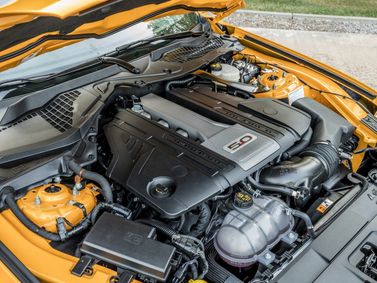 Ford Mustang VI Рестайлинг, Купе — моторный отсек
