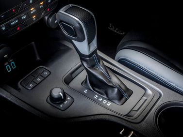 Ford Ranger عملية فيس ليفت T6 2، بيك أب بكابينة مزدوجة Raptor — محدد ناقل الحركة