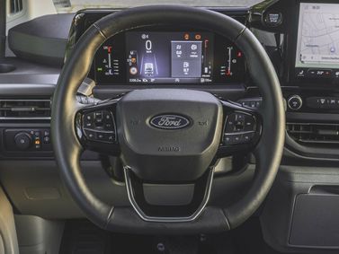 Ford Transit Custom ثانياً، فان LWB Van — عجلة القيادة