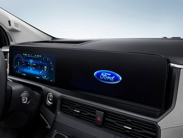 Ford Transit Custom I (السوق الصينية)، ميني فان LWB — لوحة القيادة