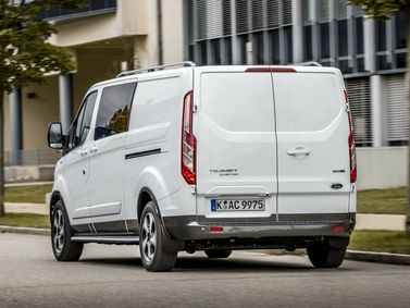 Ford Transit Custom أنا فيس ليفت، ميني فان — منظر خلفي أيسر