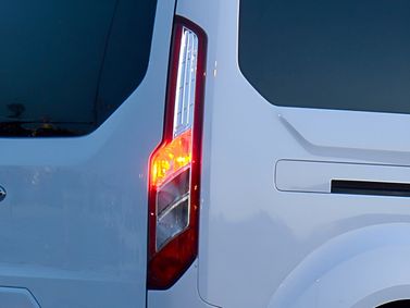 Ford Transit Custom أنا فيس ليفت، ميني فان — المصباح الخلفي