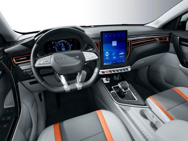 DongFeng Forthing T5 أنا فيس ليفت 2، دفع رباعي 5 أبواب 7-Seater — لوحة القيادة