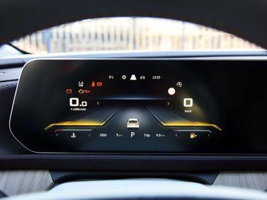 DongFeng Forthing U-Tour M4، ميني فان — لوحة العدادات