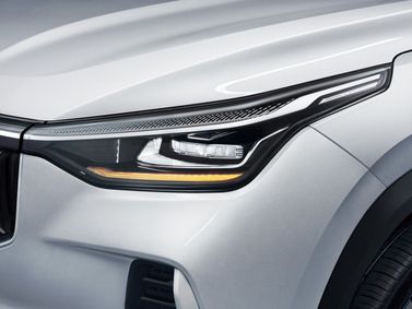 Geely Boyue II عملية شد الوجه، دفع رباعي 5 أبواب — المصباح الأمامي