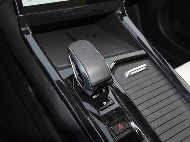 Geely Boyue Cool, Внедорожник 5 дв. — селектор коробки передач