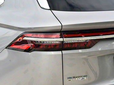 Geely Xingyue L I Рестайлинг 2, Внедорожник 5 дв. — задний фонарь