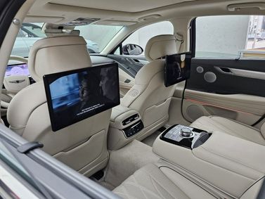 Genesis G80 II Рестайлинг, Седан — задние сиденья