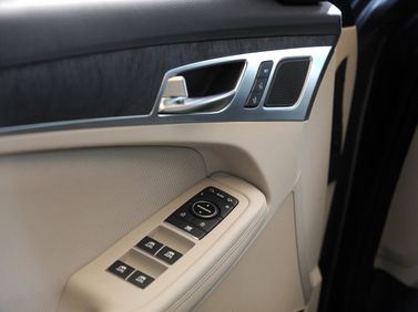 Genesis G80 I, Седан — деталь интерьера