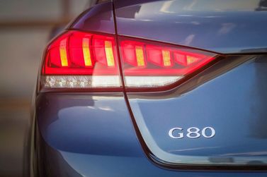 Genesis G80 I, Седан — задняя часть автомобиля крупным планом