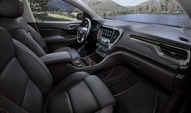 GMC Acadia II Рестайлинг, Внедорожник 5 дв. — общий вид салона