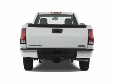 GMC Sierra II (GMT900)، بيك أب بكابينة مفردة — منظر خلفي