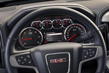 GMC Sierra III (K2XX), Пикап двойная кабина Crew Cab — панель приборов