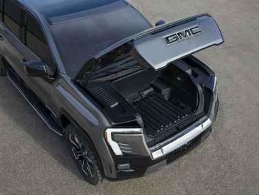 GMC Sierra فيس ليفت IV، بيك أب بكابينة مزدوجة EV — حجرة المحرك