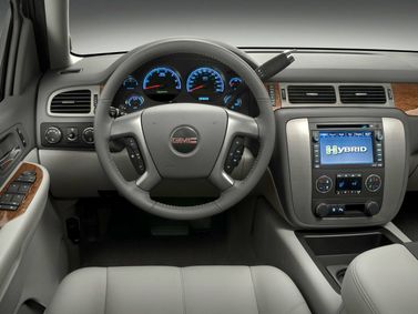 GMC Yukon III (GMT900)، دفع رباعي 5 أبواب — لوحة القيادة