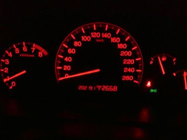 Honda Accord سابعاً، سيدان — لوحة العدادات