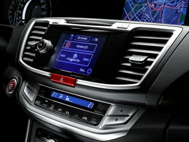 Honda Accord IX Рестайлинг (CIS), Седан — центральная консоль