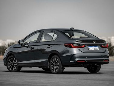 Honda City Vll Рестайлинг, Седан — вид сзади в три четверти
