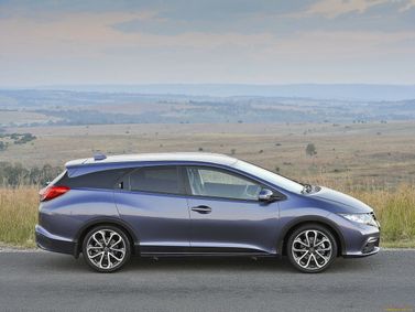 Honda Civic IX Рестайлинг, Универсал 5 дв. — вид слева