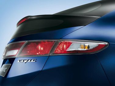Honda Civic فيس ليفت الثامن، هاتشباك 5 أبواب — المصباح الخلفي